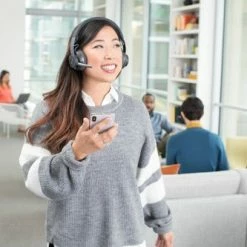 Logitech Zone Wireless Bluetooth Headse 22 Logitech Zone Wireless Bluetooth Headse -Carte graphique Soldes 2359b1ea 755c 4da6 bbea 476d13f7938b