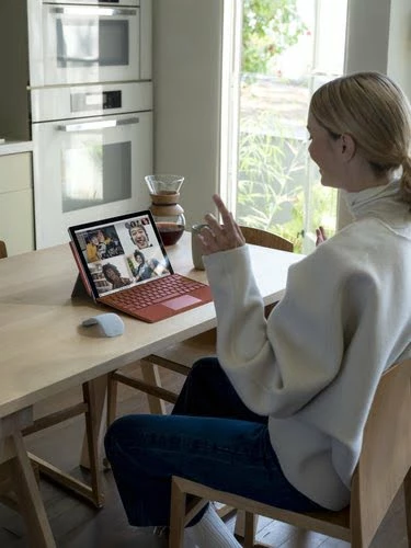 MICROSOFT Srfc Arc Mouse Cmr SC Bluetooth Ice Blue 7 MICROSOFT Srfc Arc Mouse Cmr SC Bluetooth Ice Blue – Image 7