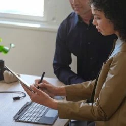 MICROSOFT Cover Standalone For Sfc Pro8 Blue -Carte graphique Soldes 91b2fe82 d72d 45b1 9613 b3d88e7d4aa1