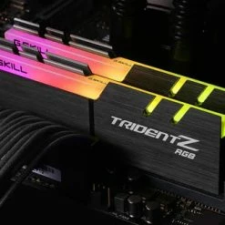 G.Skill F4-3200C16D-16GTZR RGB (2x8Go DDR4 3200 PC25600) 9 G.Skill F4-3200C16D-16GTZR RGB (2x8Go DDR4 3200 PC25600) -Carte graphique Soldes e5015891 ab10 449f beb8 6e58ac644282